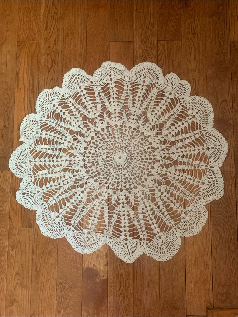 Vintage Crochet Round Doily - Cream Lace Medallion